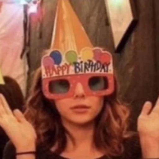 niña, gente, elizabeth olsen, happy birthday, gafas de fiesta