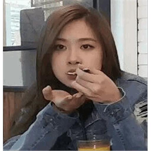 schwarzrosa, black pink memes, jisoo blackpink, jenny black pink, koreanische schauspielerinnen