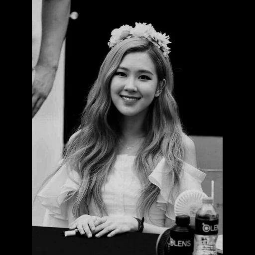 la ragazza, park rose, polvere nera, rose blackpink, blackpink rosé