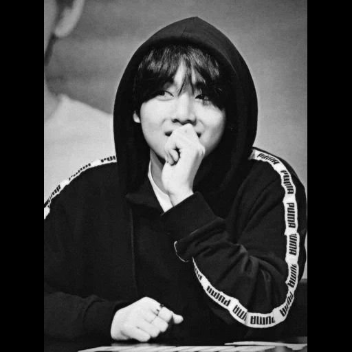 bts v, asiático, taihengjin, bts jungkook, taehyung bts