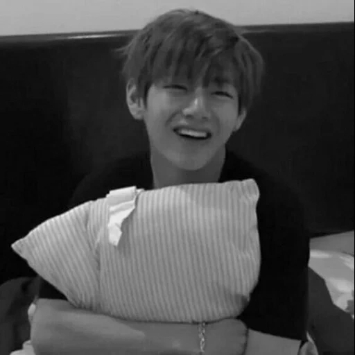 taehyung, kim ta hyun, bts taehyung, anak laki laki bangtan, materi pacar kim taehen