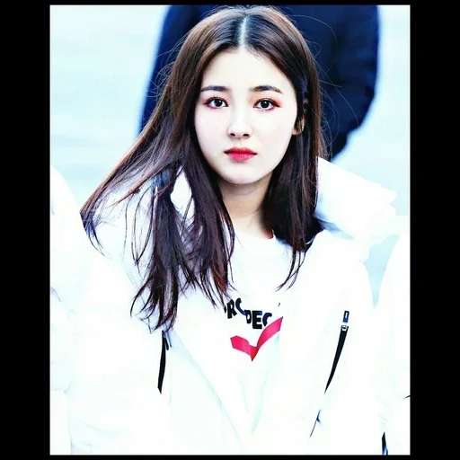 nancy momoland, orang korea itu cantik, lee seung ri nancy, nancy jewel mcdonie, penyanyi nancy momolend