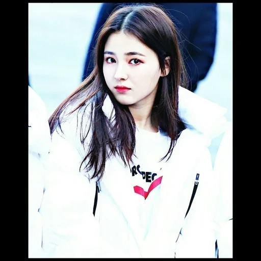 dua kali tzuyu, nancy momoland, orang korea itu cantik, gadis asia, nancy jewel mcdonie