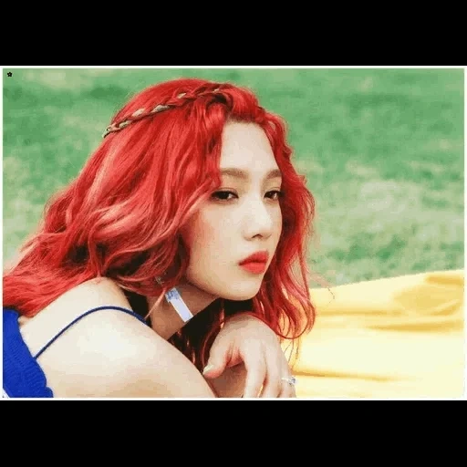 kpop, velours rouge, red fleece joy, peluche rouge joey, velours rouge seulgi