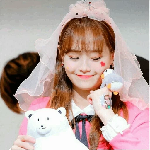 chuu, íconos, loona chuu, lo hacemos del corazón, libso loona kim