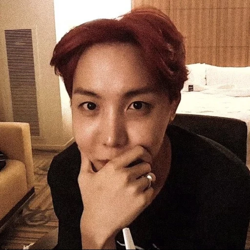 j-hope, hoseok bts, j hope bts, ragazzi di bangtan, bts hoseok senza trucco