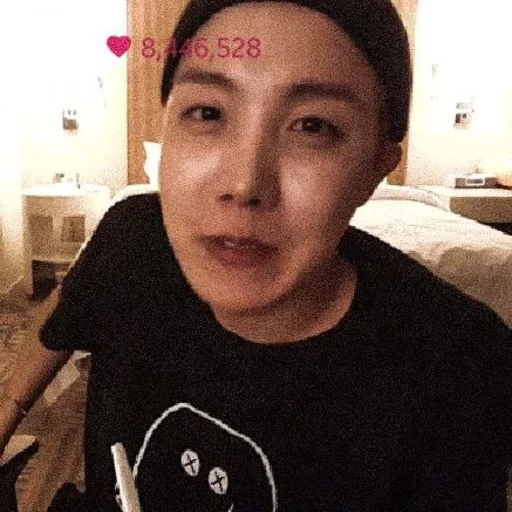 braçadeira, joan hosuk, hoseok bts, jhope bts, host vlive