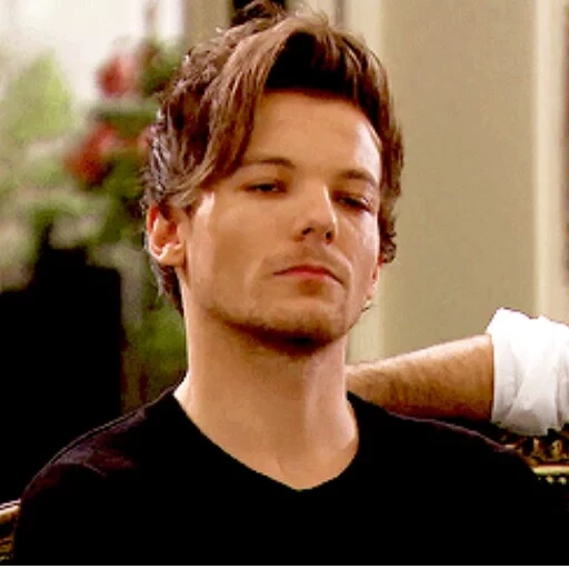 sleeve, gifer, louis tomlinson