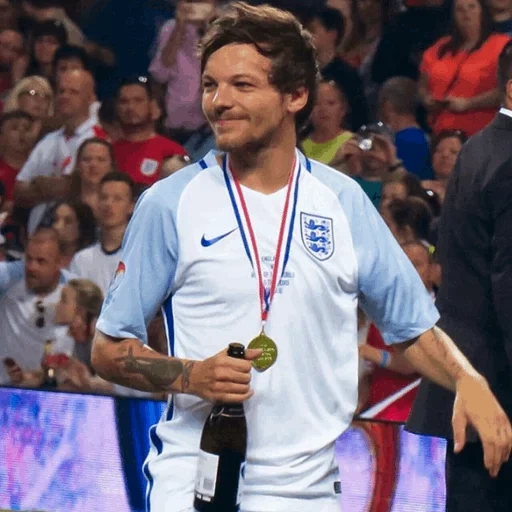 o masculino, lucas bill, rafael nadal, daniil medvedev serve, futebol de louis tomlinson