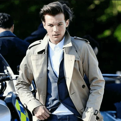 zanin malik, lente de película, louis tomlinson, one direction, la noche de louis tomlinson cambia