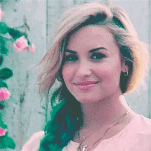 retro, loira, we heart, demi lovato, anne blackburn