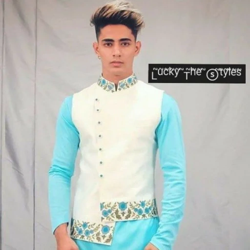 kurta, ropa, moda masculina, ropa india, traje indio para el hombre
