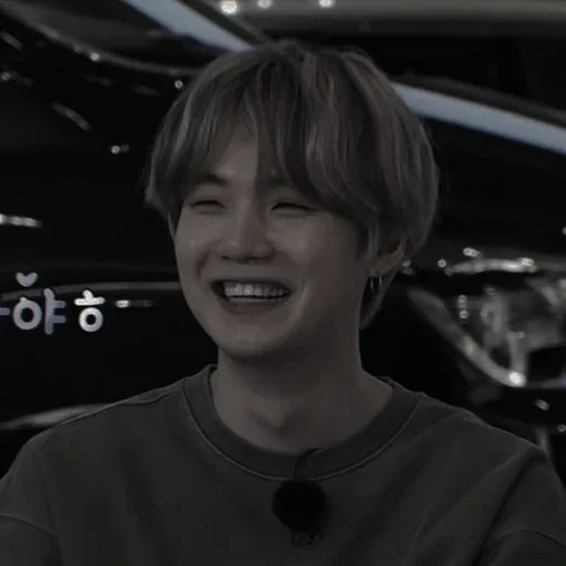 grupo júnior à prova de balas de rongji, yoongi bts, taiheng zhimin, bangtan boys, bts smile