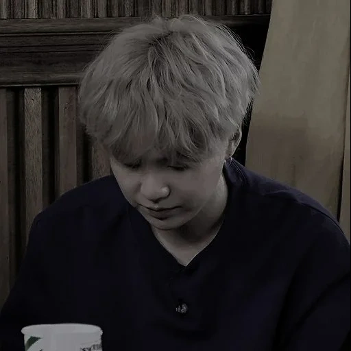 menino, grupo juvenil à prova de balas, rongji shuga, yoongi bts, ming yonggui shuhe