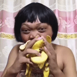 asiático, mulher, jovem, come uma banana, menina banana