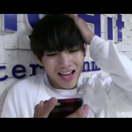 bts jokes, taehyung bts, bangtan boys, bts jealousy, jungkook bts