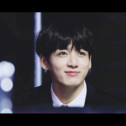 bts jungkook, jung jungkook, jungkook bts, jeon jungkook bts, bts jungkook brinca