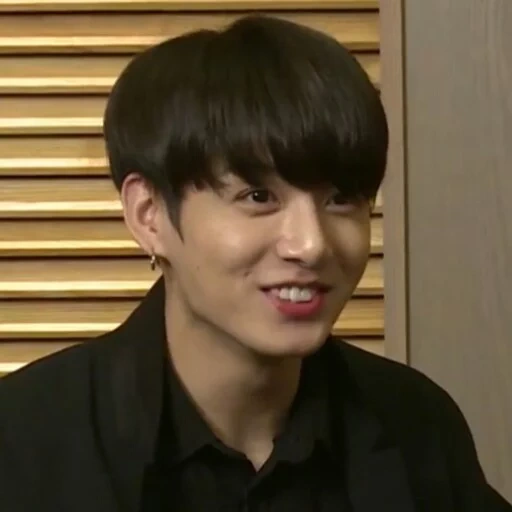 bts chonguk, jung jungkook, jungkook bts, jungkook smile, bts jungkook mimic