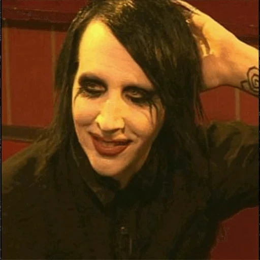 marilyn manson, marilyn manson smile, manson marilyn manson, marilyn manson nobodis, marilyn manson of youth