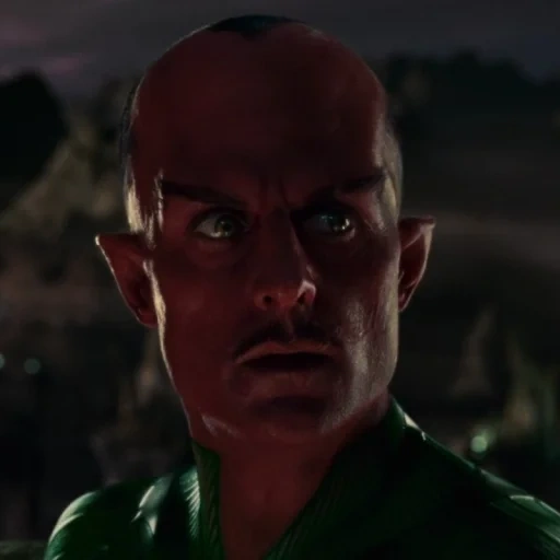 green lantern 2011, linterna verde fuerte, película de linterna verde 2020, mark strong green lantern, película de linterna verde 2011 paralaje