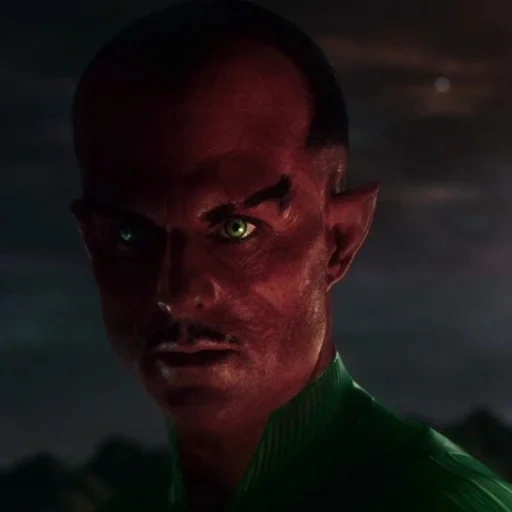 lentera hijau, lentera hijau kuat, film lentera hijau 2020, tandai lentera hijau yang kuat, green lantern film 2011 parallax