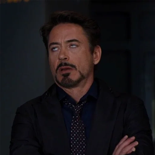 robert downey, robert downey main, tony stark virou os olhos, robert downey virou os olhos, o pequeno robert downey virou os olhos