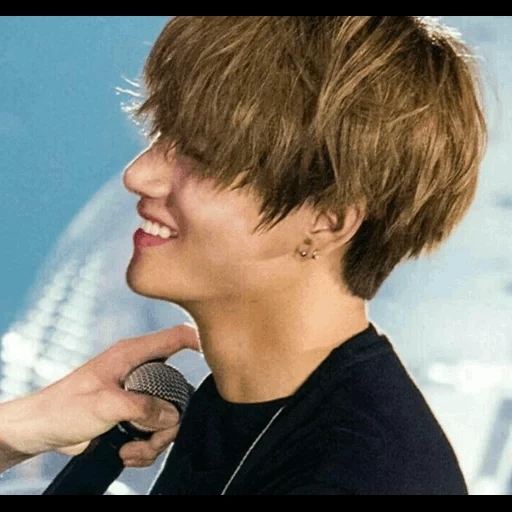 taiheng, taehyung, kim tae-hyun, corte de pelo bts, thai heng harapiento