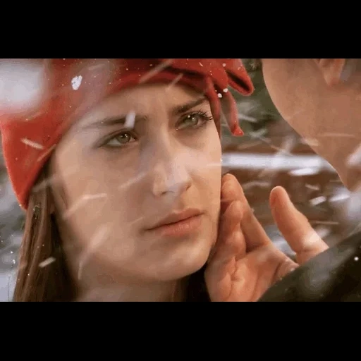 девушка, nadia ali iio rapture, счастливый исход фильм 2007, фериха йылм азemir sarrafoğlu, нури бильге джейлан времена года