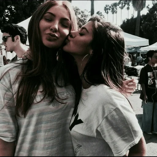 amiche, girls tumblr, due migliori ragazze