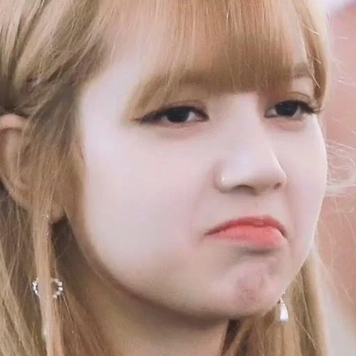 pó preto, lisa blackpink, rizha em pó preto, blackpink lalisa, pretty savage blackpink