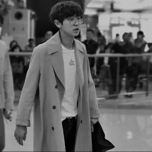 chanel, pak chanyeol, chanyol exo, moda coreana, moda aeroportuale exo