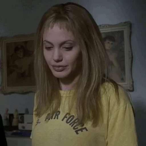 девушка, анджелина джоли, прерванная жизнь, прерванная жизнь 1999, прерванная жизнь фильм 1999 джоли