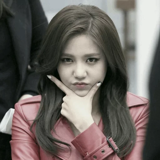 petite fille, shin hye, pop vs kpop, aoa hyejeong, édition coréenne de filles