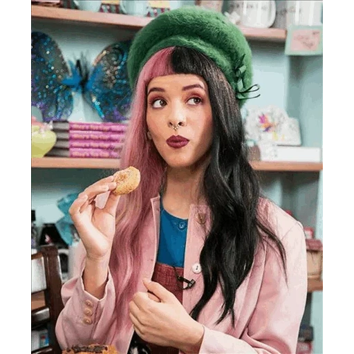 martínez melanie, mèmes de melanie martinez, melanie martinez 2016, melanie martinez cry baby, melanie martínez lana de rey