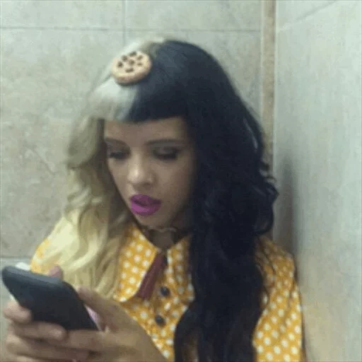 melanie, jovem, melanie martinez, melanie martinez 2021, melanie martinez cry baby