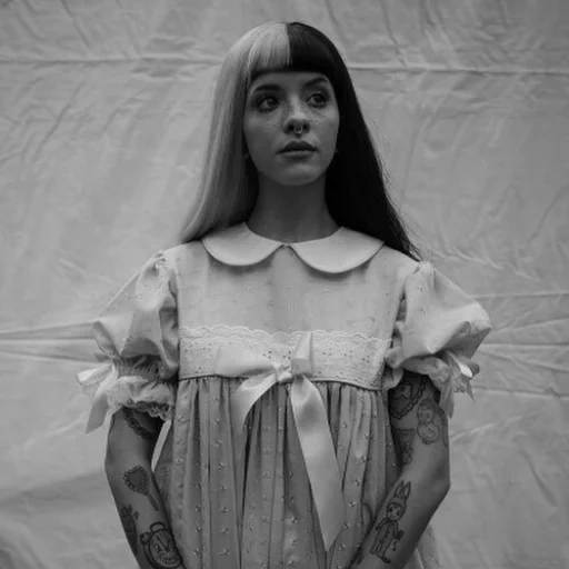 junge frau, melanie martinez, melanie martinez kleider, melanie martinez cry baby, melanie martinez fire drill