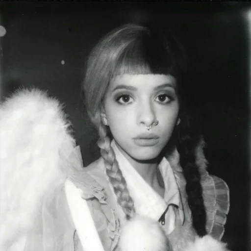 sippy cup, filming of the clip, melanie martinez, mlanie martinese childhood, melanie martinez cry baby