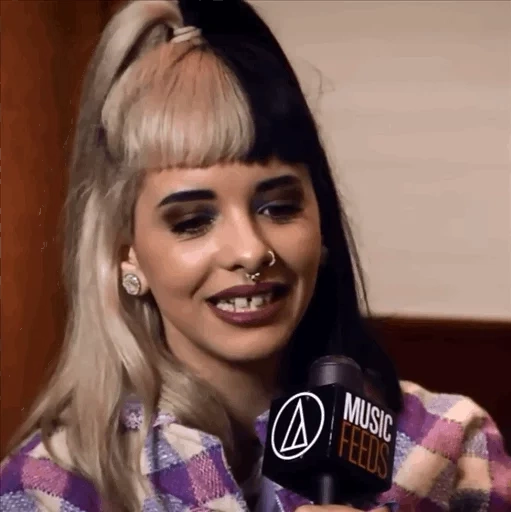 melanie, la ragazza, melani martinez, intervista a melanie martinez, melanie martinez cry baby