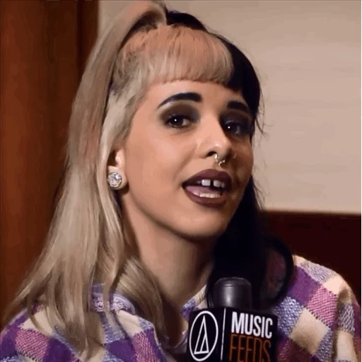 melanie, young woman, melanie martinez, melanie martinez interview, melanie martinez cry baby