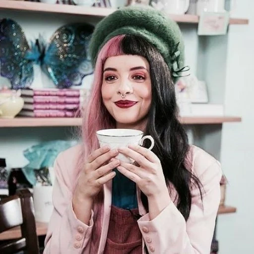 cry baby, melanie martínez, melanie martínez 2016, melanie martínez sonríe, melanie martinez cry baby