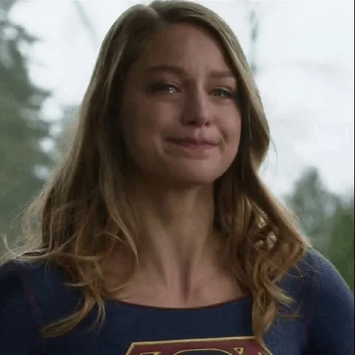 junge frau, super gulle, melissa benust, melissa benoist chor, melissa benoist kara denvers