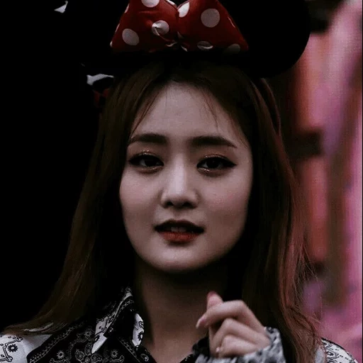 huo jia yun, adele minnie, minnie g idle, korean fashion, gisu blackpink