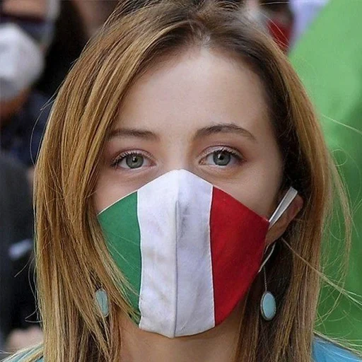 italia, gente, chica, máscara, los votantes italianos avanzan