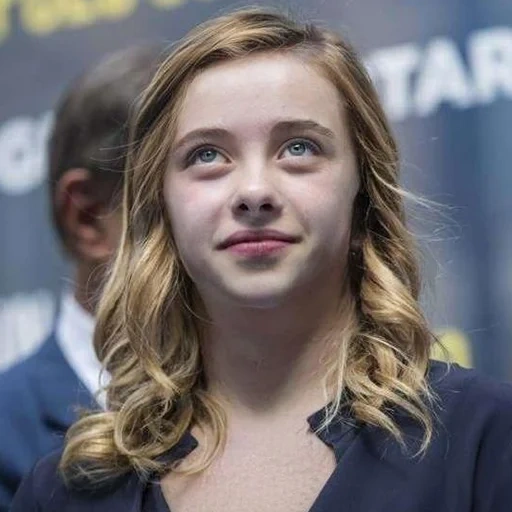 chloe moretz, lire la suite de l'article, chloe grace moritz, chloe grace morris plum, chloe grace moritz 2019