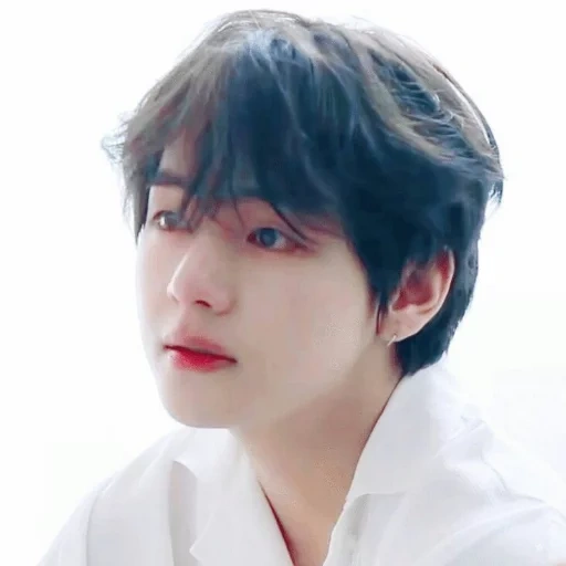 тэхен, taehyung, чон чонгук, ким тэ хён, bts плачут тэхён