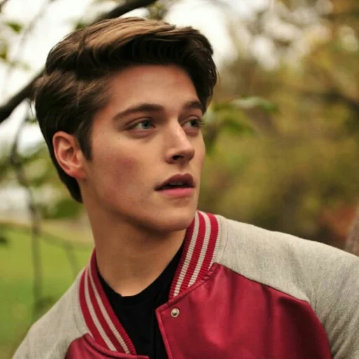 froy, scott mccall, фрой гутиерес, froy gutierrez, красивые парни