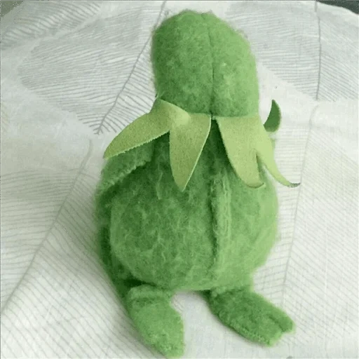 kermit, komi frog, kermit hanged himself, comet the frog, frog plush toy
