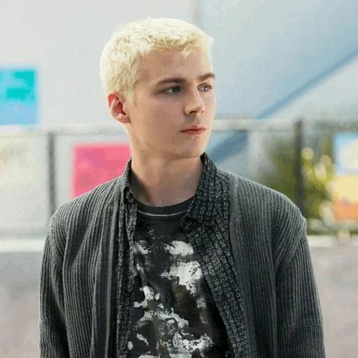 miles heiser, alex standall, alex standell, miles heiser blond, miles heiser 13 reasons