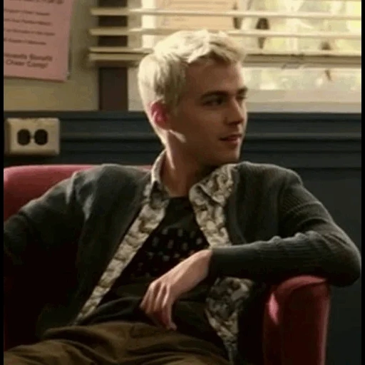 guy, alex standall, a handsome boy, miles heiser blond, alex met 13 reasons