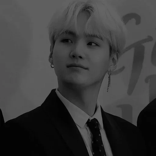 шуга бтс, bts шуга, тэхен ким, min yoongi bts, min yoongi suga